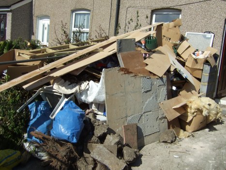 Documentation and evidence for a waste service complaint